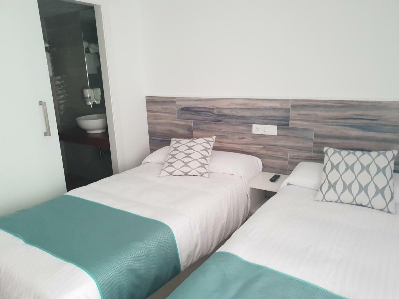 Hostal Cabanas Carboneras de Guadazaón Exterior foto